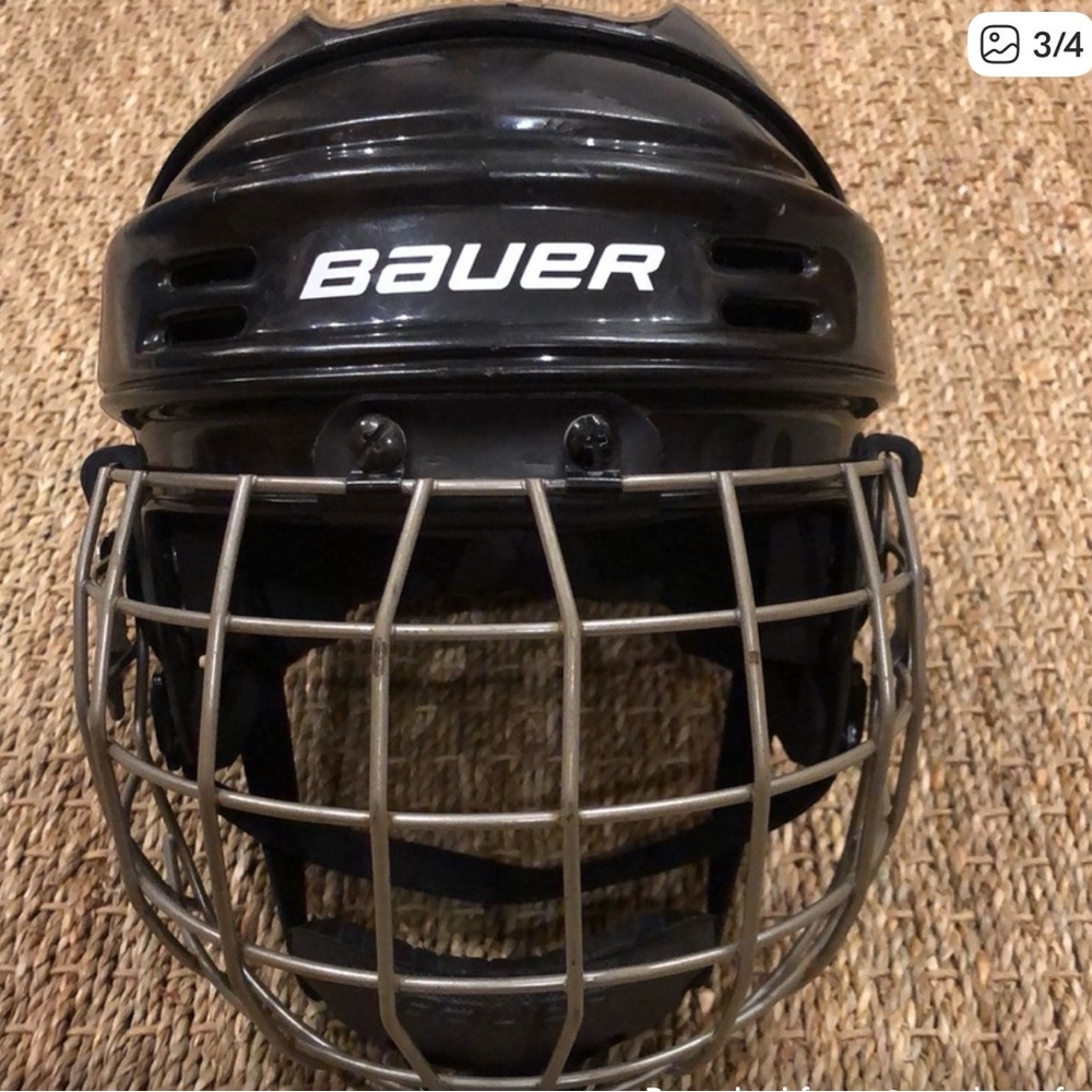 Bauer hockey helmet, size XS (51-55cm)